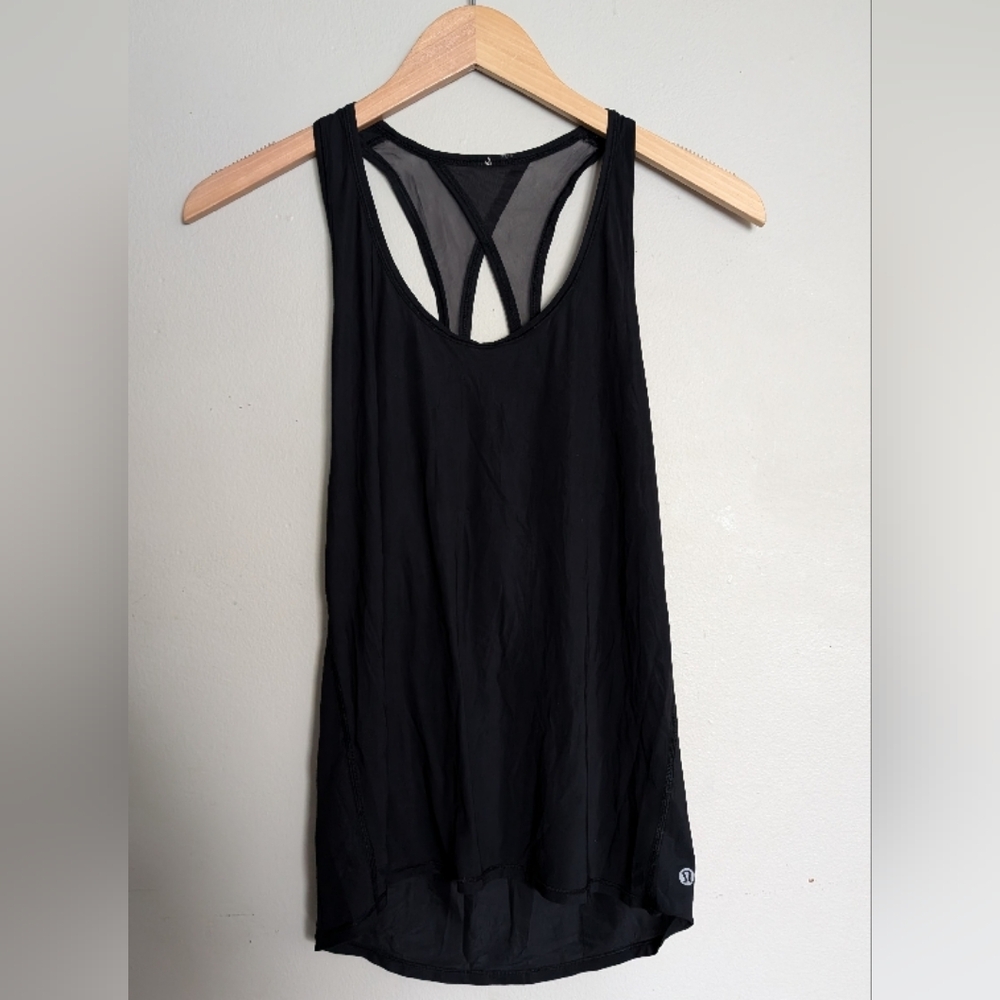 Black Scoop Neck Sleeveless Tank Top